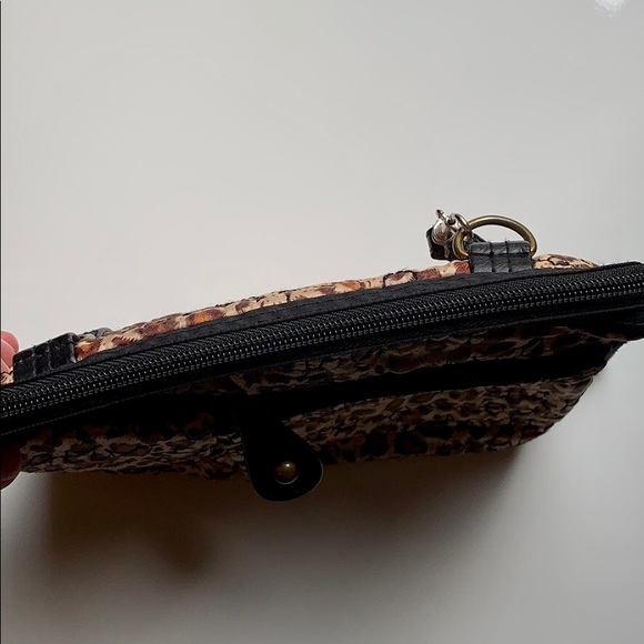 ANIMAL PRINT WRISTLET - Picture 12 of 15